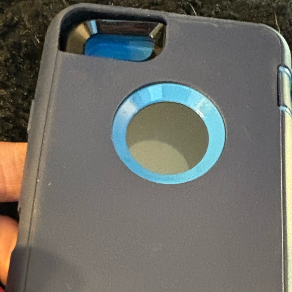 OtterBox Defender Blue. Series Case for iPhone SE (2020), - Picture 12 of 12